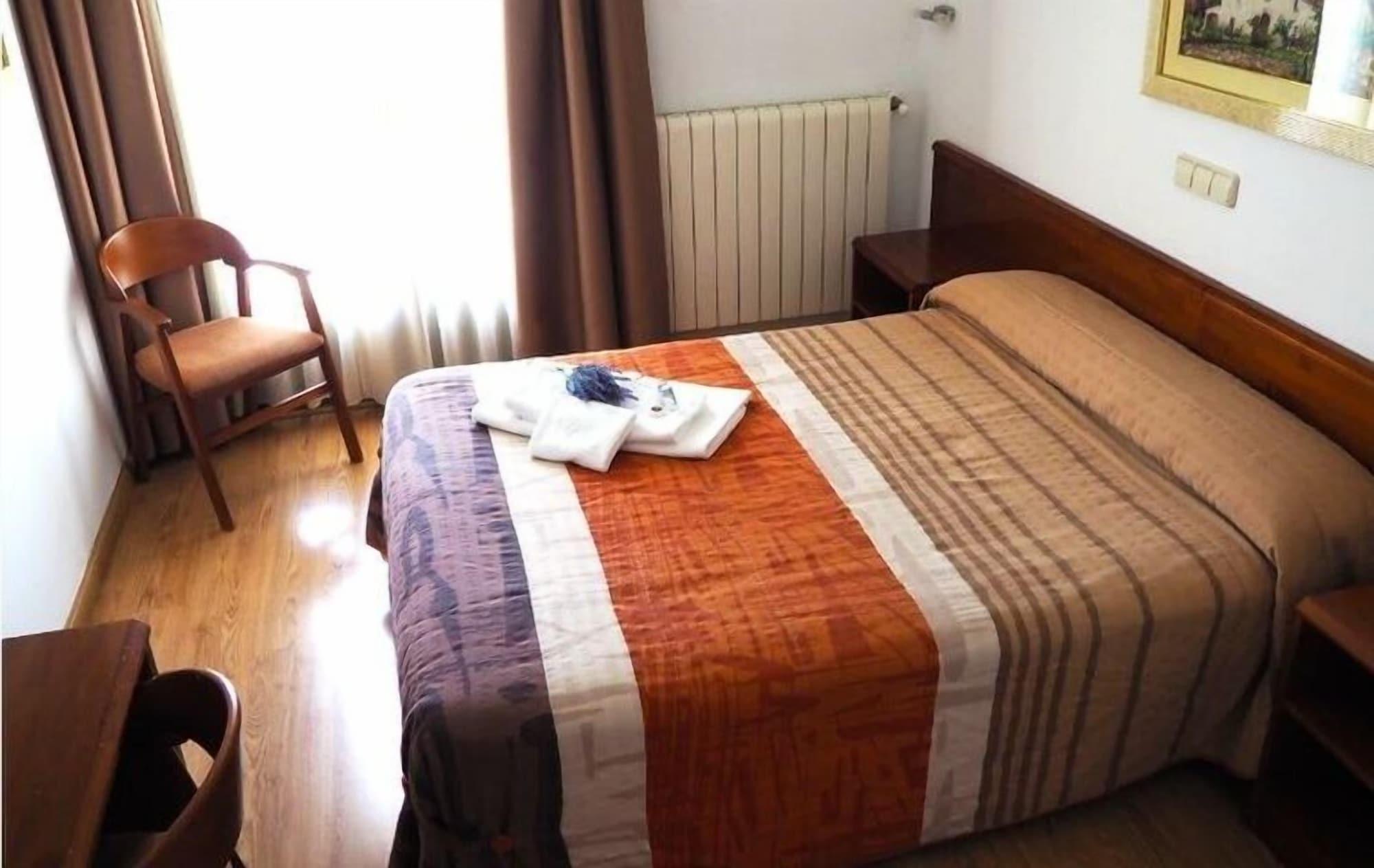 Hotel Ele Acueducto Segovia Exteriör bild