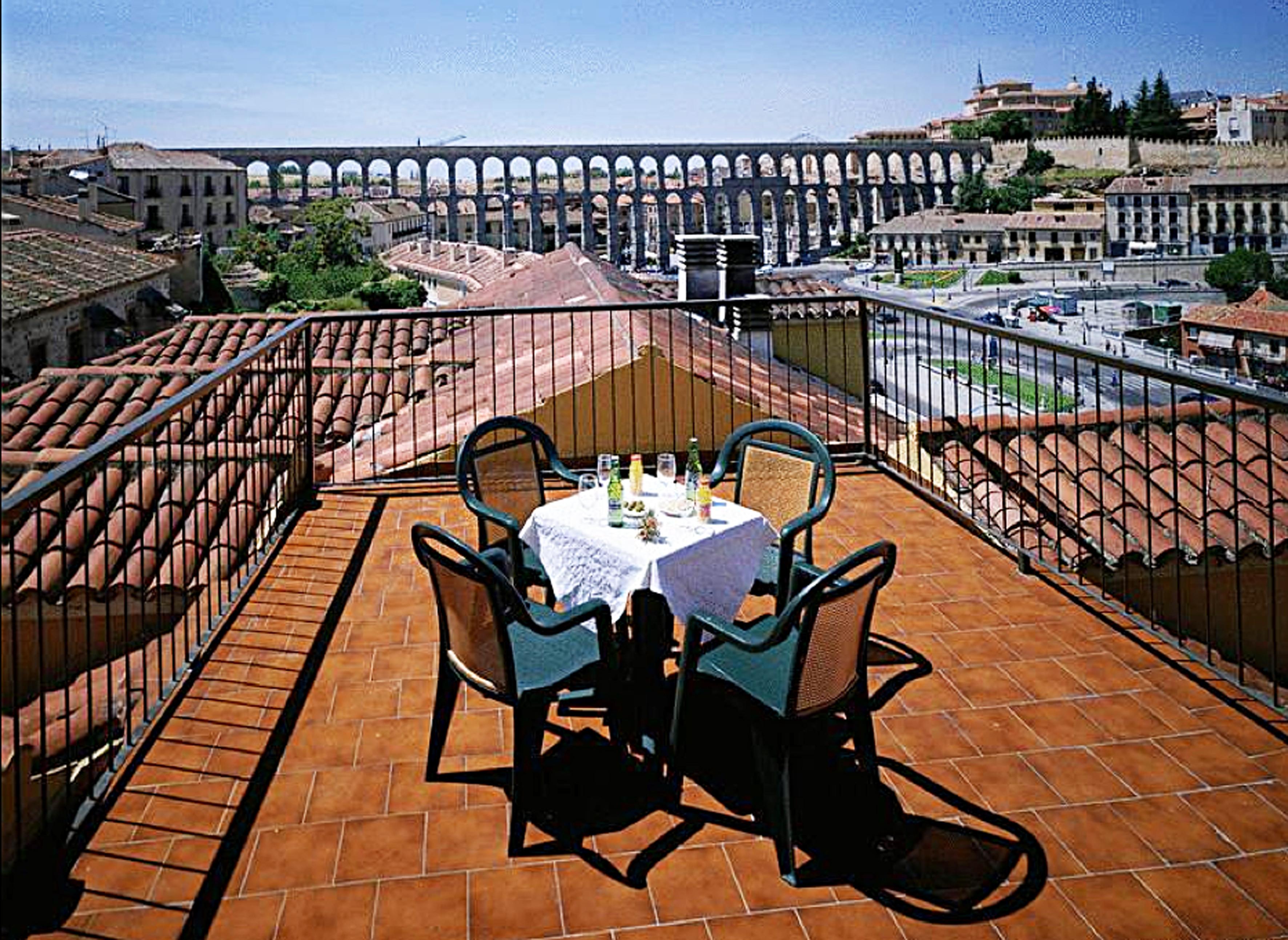 Hotel Ele Acueducto Segovia Exteriör bild