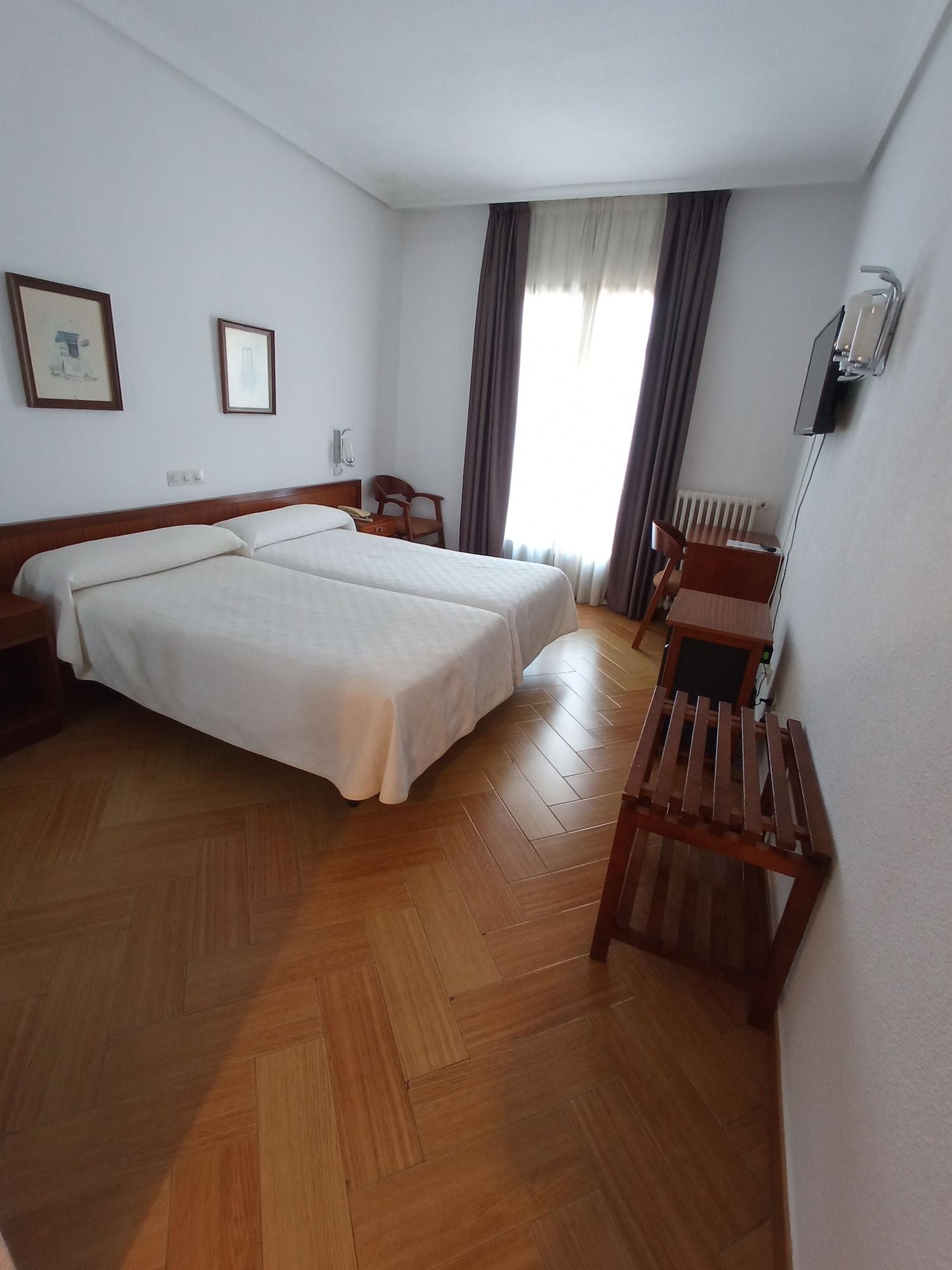 Hotel Ele Acueducto Segovia Exteriör bild