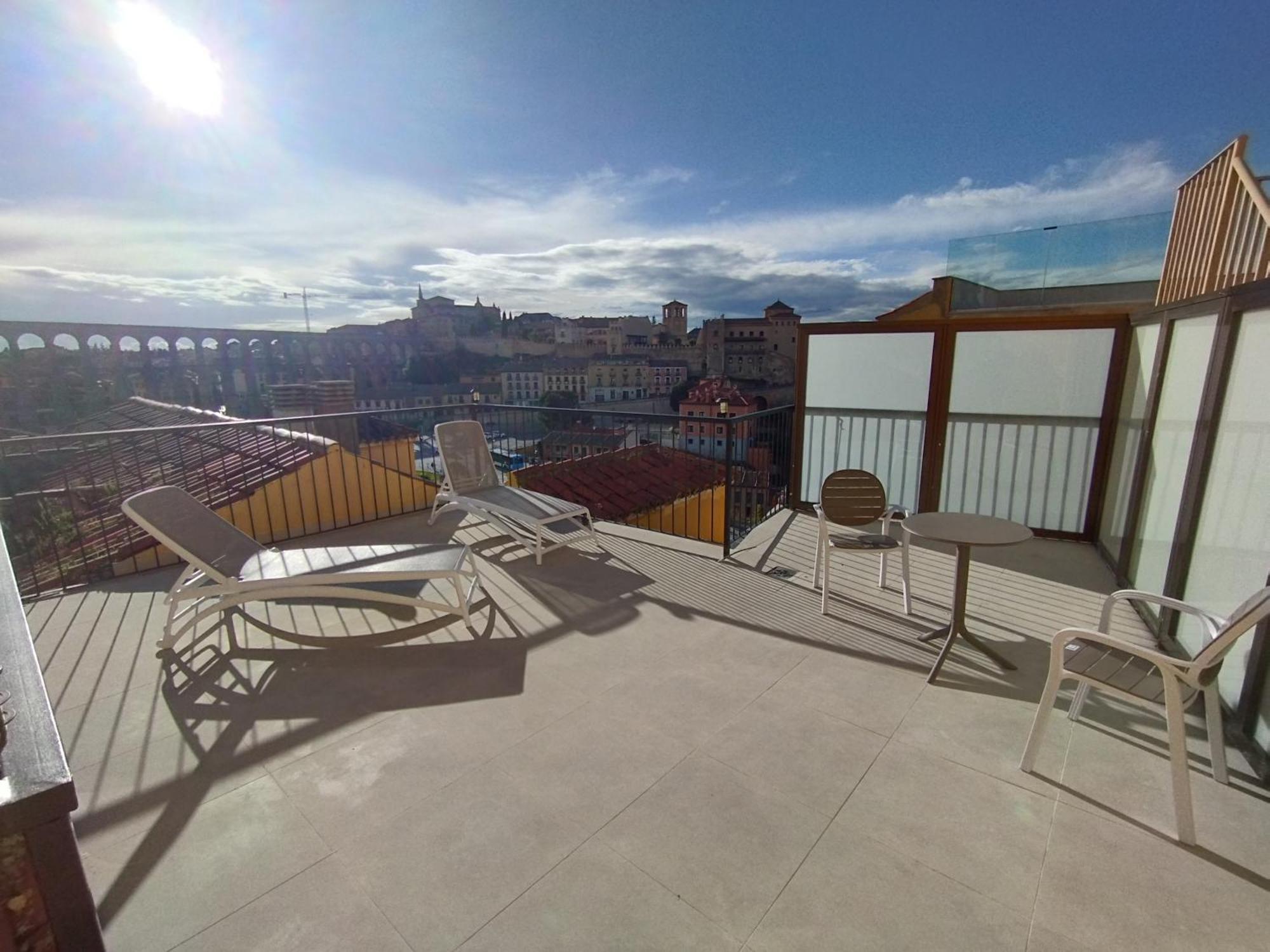 Hotel Ele Acueducto Segovia Exteriör bild