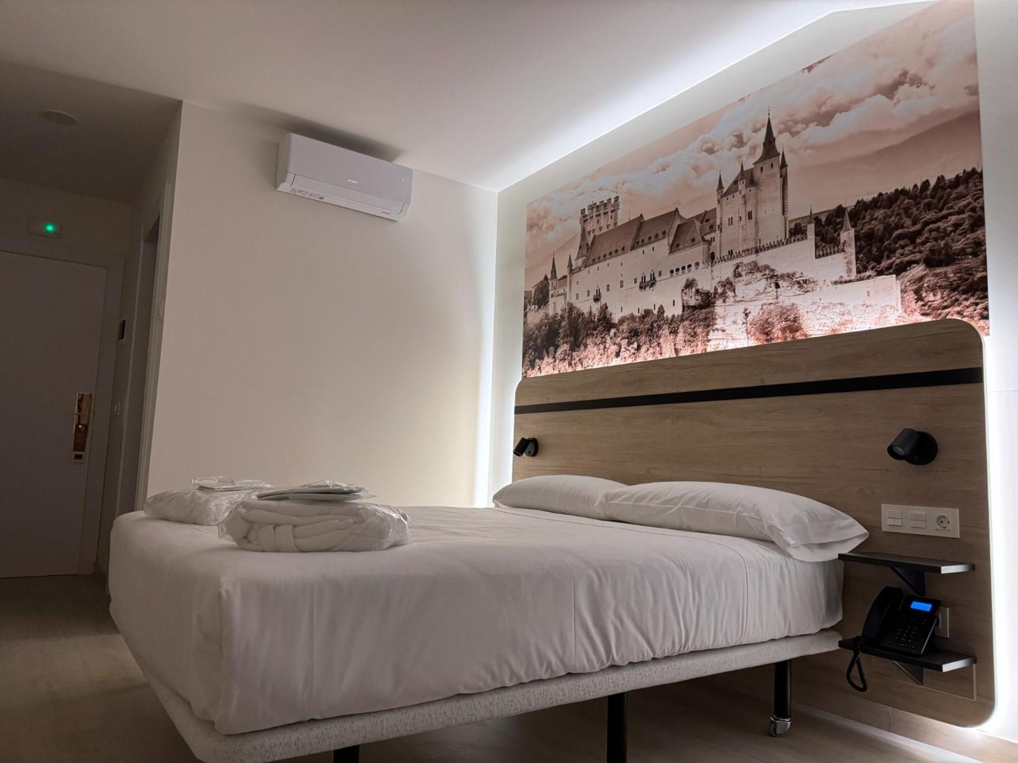 Hotel Ele Acueducto Segovia Exteriör bild