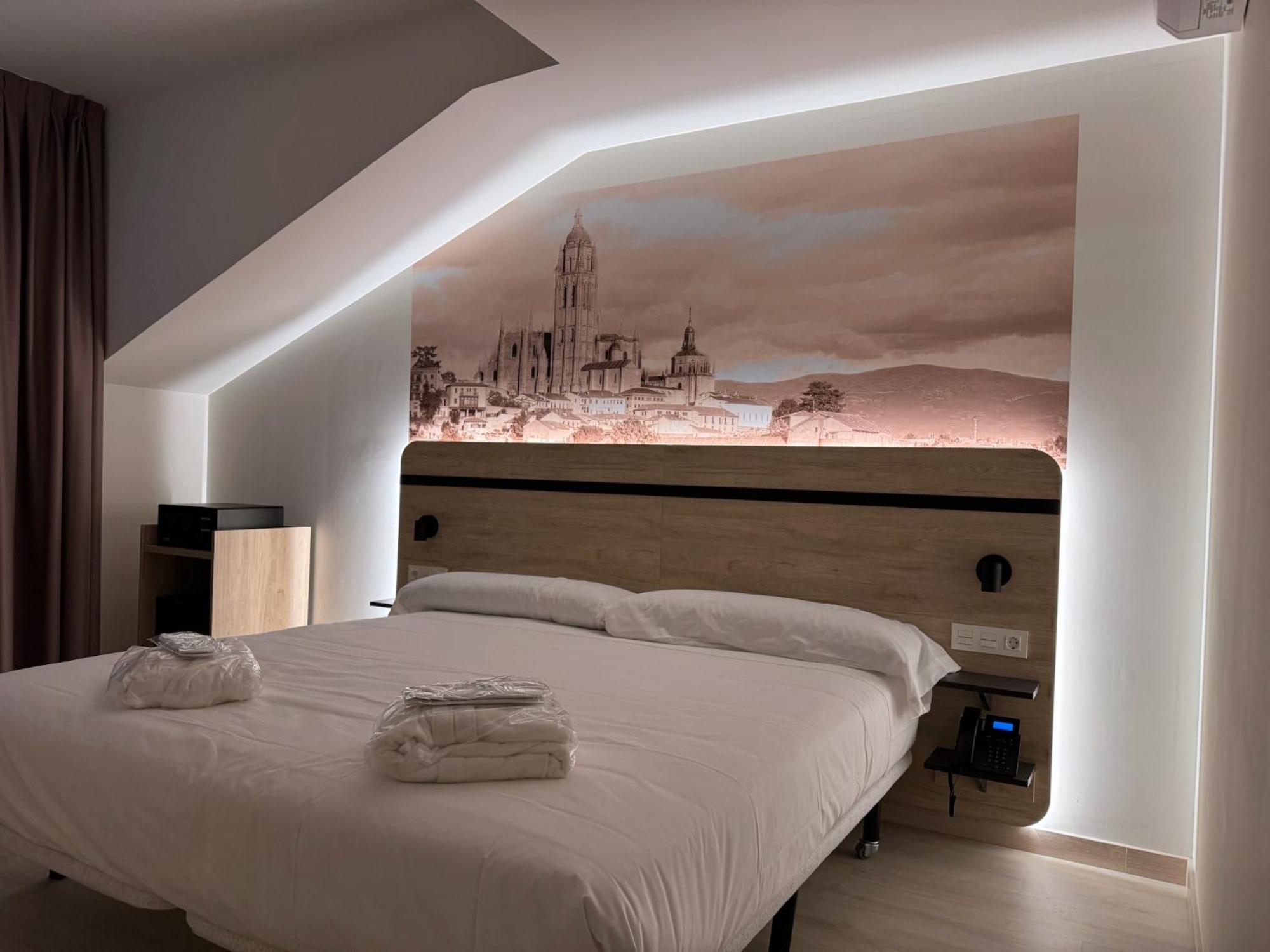 Hotel Ele Acueducto Segovia Exteriör bild